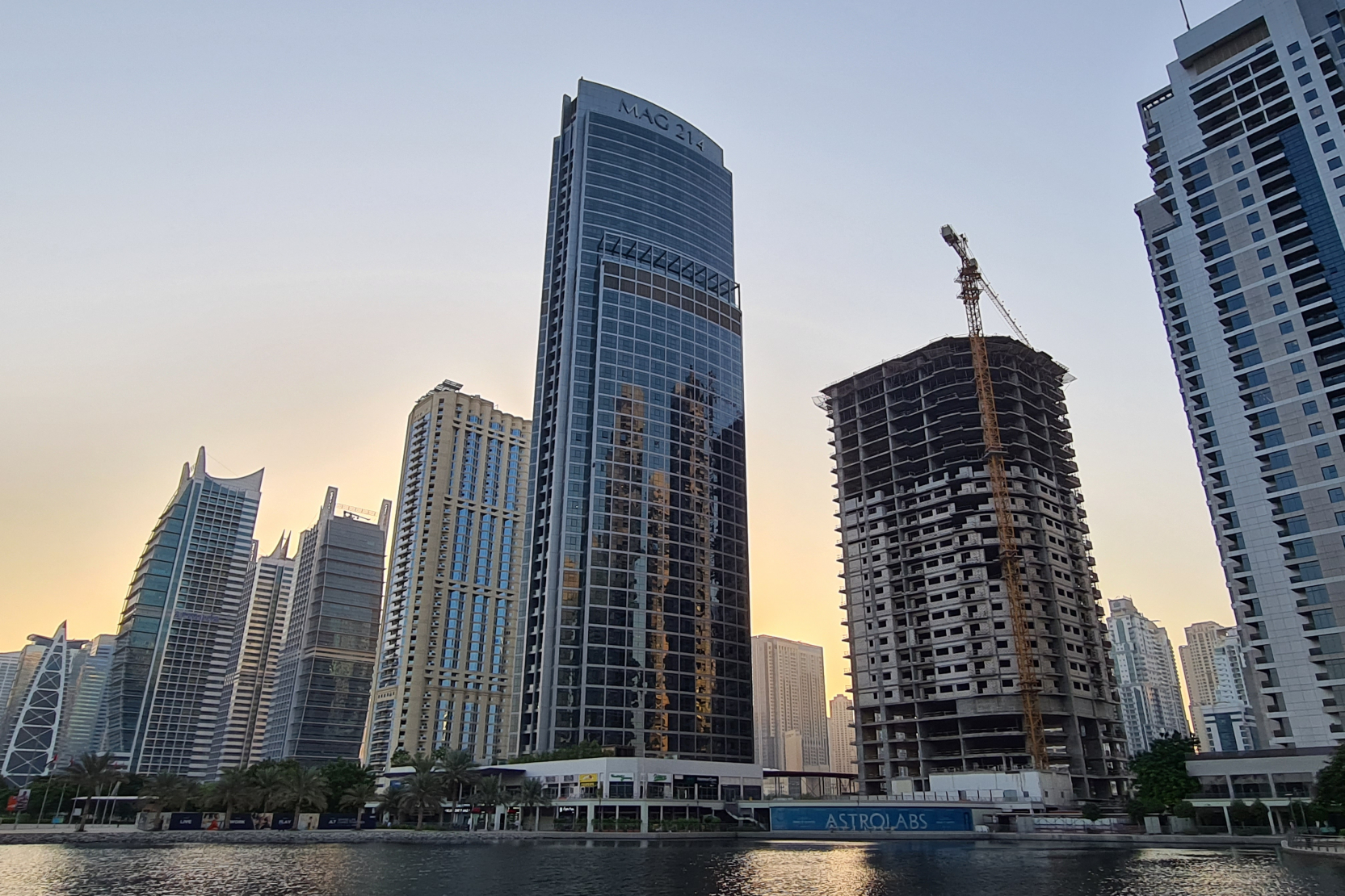 Al Waleed Paradise Tower - Limitless Valley - Real Estate - Dubai